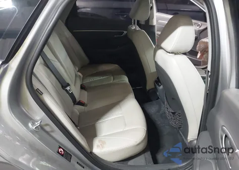 2020 Hyundai Sonata Limited z USA, uszkodzony, nr VIN 5NPEH4J26LH039740